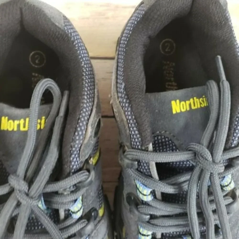 Northside Monroe Low Jr Suede Boys shoes Size 2Y Gray black lace up
